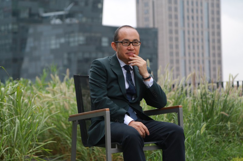 ��ʯ�ٵ����λ�ʷ ������λ飺��ʯ�ٵ����κ�ǰ����˭