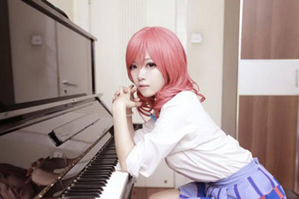 �Ϻ������¼�ʼĩ Ů����ҹ�ڴ������ȹ���Ĺ���