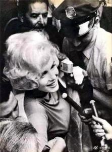 �����˸����Ӻ���ѻ��ʵ�¼� ��Щ�ع���������õ�����