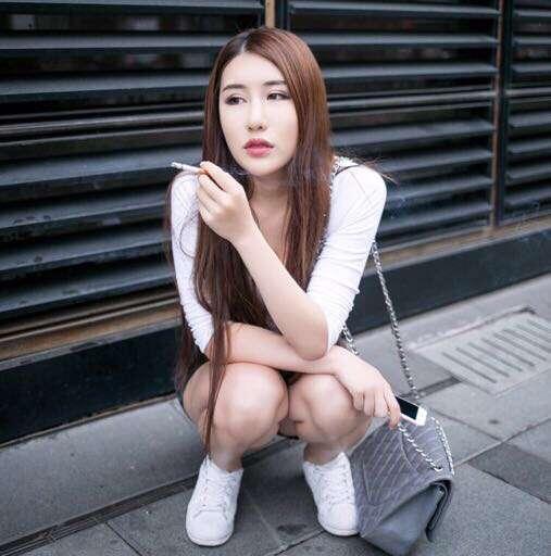 �컨�ᵯ�Ǹ������ϼ�ͥ���� ���ֲ��Ӻ컨�ᵯ�ǵ��׶���Ǯ