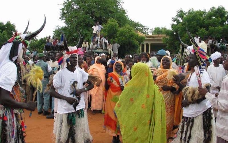 �鶼��˹�ж�ֲ� �˼���Ů������3����һ�λ���