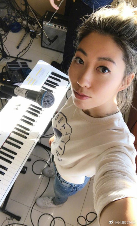 �����ó���Ѫ��ͷ�¼� ����̰��Ů������������Ϊʲô����