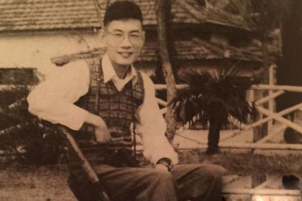 曹可凡为什么不被尊重 显赫家世:曹可凡什么来头