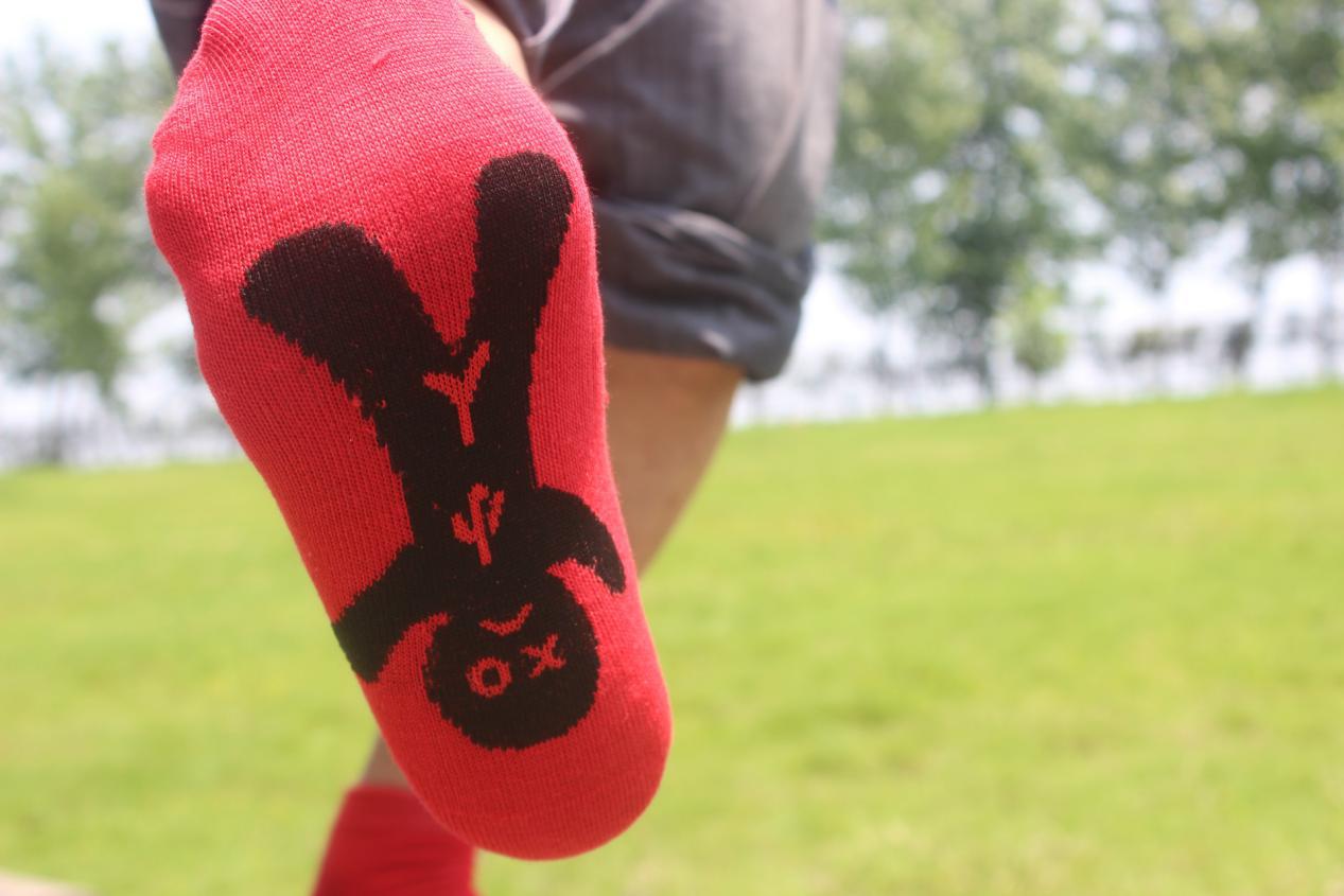 ��С�˺���ķ������������˺� �Ը�С�����һ��(��������)