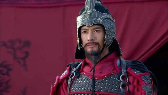 ����Ĺǰ���ŵ�����˶���˭ �����Ϊ�β�����(С���ײ���)