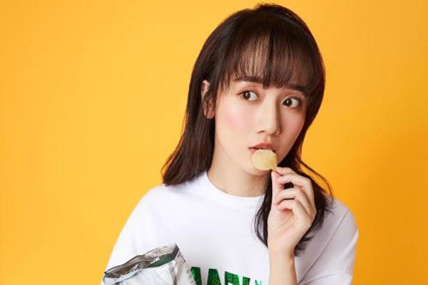 ��ī֮��������ʲô��ϵ �����˵��Ӿ硶����Ϊ�����ഺ��