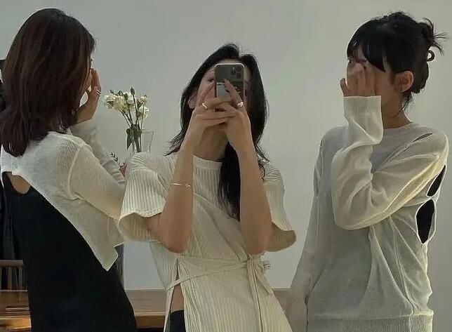 ��ڰ�����ʲô��˼ ͦ�򵥣��ڰ���ĺ������Ļ����ֱ�