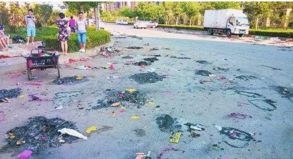 上海路边烧纸钱行不行 为什么要在马路边烧纸钱呢