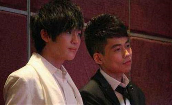 �������ʲô��״�� ������ǰŮ�Ѻ��գ��������������ԭ��Ƭ�¼�