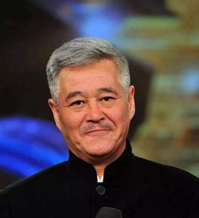 �Ա�ɽ�м������Ӻ�Ů�� ���ĸ�����������Ů