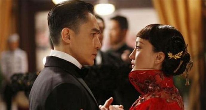 梁朝伟周迅感情八卦天涯 周迅和梁朝伟两年情史