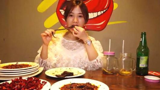 ���Ӿ�����Ի��Ǽٳ� �������ͱ仯�����Ӿ�����ʵ������