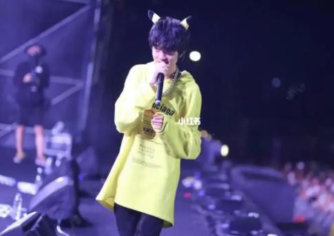 ������������ĵ�ʿ ���ŵ��ӣ�����������ǵ�ʿ��