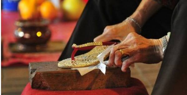 ��С�������ȫ���� ���ɣ���С�˺���ķ���������������