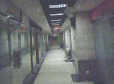 ����㳡Ϊʲô������ʬ�� �˹�����֣�����㳡�˹׿���������