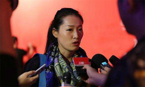 ��ѩ���Ϲ���ǿ�������ϼ�� Ȧ���ˣ���ѩ��Ļ�������