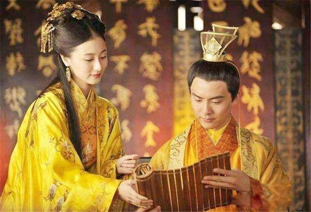 Τ̫��Ϊ���������� ǣ����Τ̫���ڽ������ֱ�����