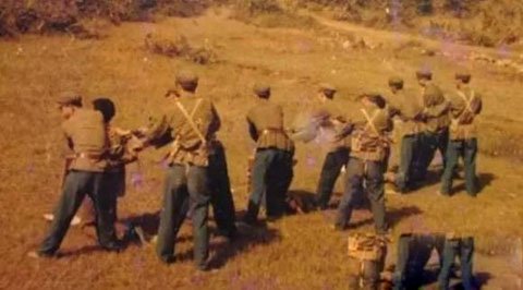 ���ĸ�ɱ�˰�����ֳ������� һ���ʱ���ɱ��42��