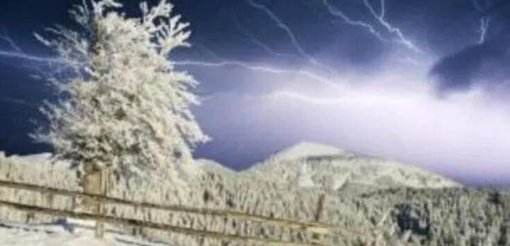 雷打雪是不祥之兆吗 收成不好:俗语雷打雪,人吃铁是什么意思