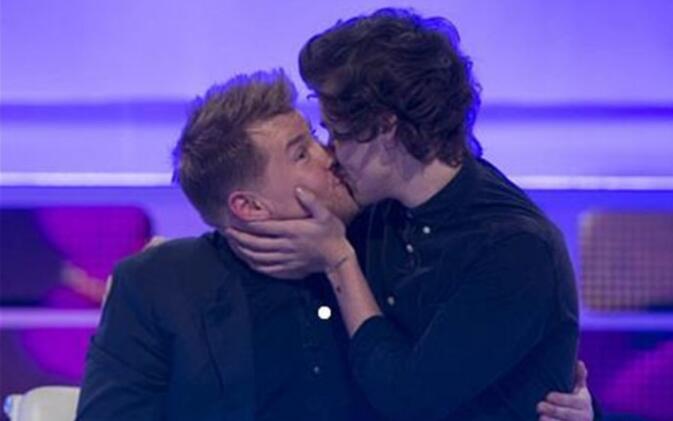 ������ֱ�Ļ������ Ӣ���и��ֹ���˹̩��˹�������ϼ��