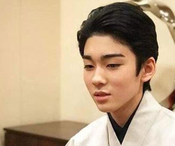 ���輿�����ټ�իδ���� ��ɫ����:�ټ�ի������Ҫ������Щ