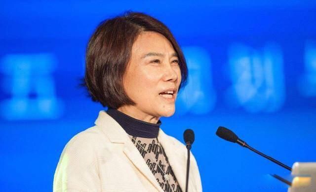 董明珠的个人资料详细简介 格力董事长董明珠学历有多高